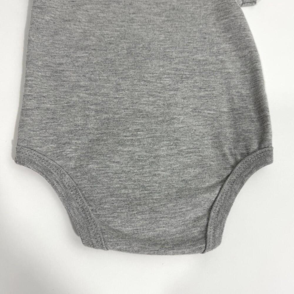 Disney Baby by Okie Dokie Baby Girls Size 6M Minnie Mouse Bodysuit Gray Pink - Picture 8 of 8
